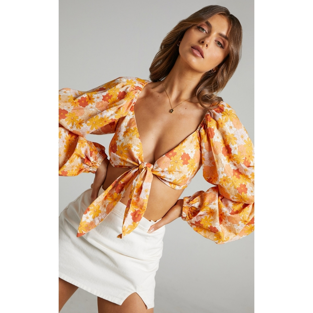 Charlie Holiday Cindy Top in Seventies Floral
